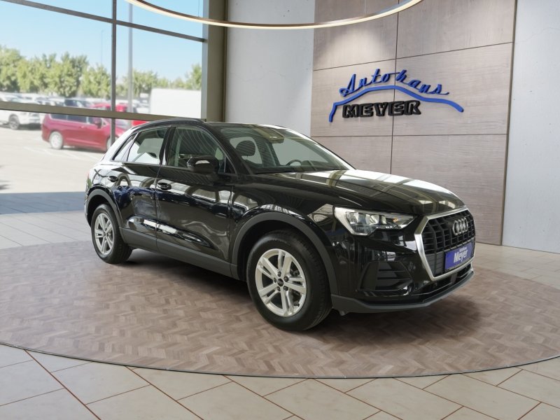 Audi Q3 35TFSI S-tronic 4*J.Gar/LED/Temp/Sitzhz/2-Z.Klimaaut.  **