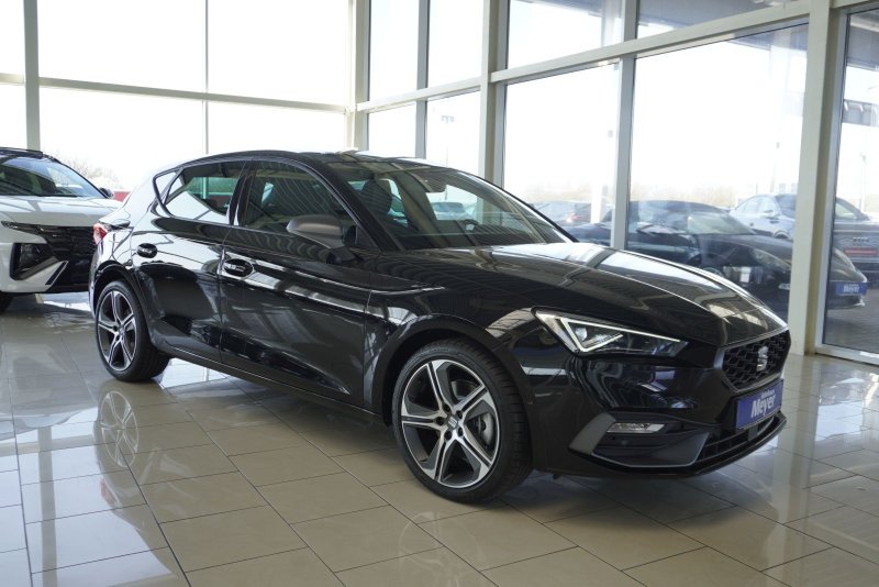 SEAT Leon FR 2,0TDI DSG aAHK/Pano/Matrix/Navi/DCC/Kamera