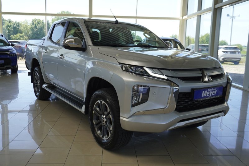 Mitsubishi L200 Doppelkabine 2.2 DI-D 4WD Aut. LED/Navi/AHK