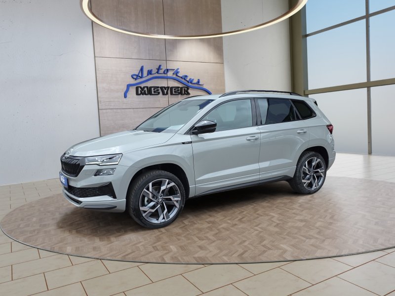 Skoda Karoq Sportline 2,0TDI DSG 4x4 Pano/4*J.Gar/aAHK/Navi    **