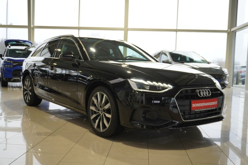 Audi A4 Avant 40TFSI S-tronic /Navi/LED/el.Klappe/Keyless  **