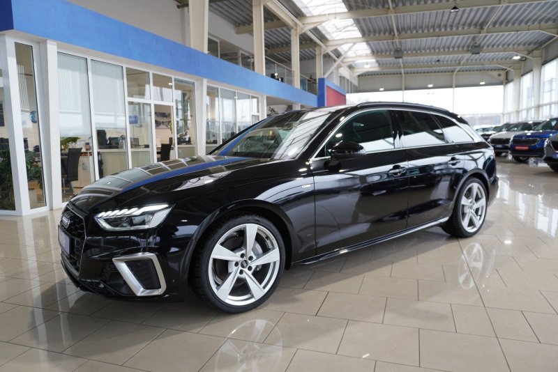Audi A4 Avant S-Line 40TFSI UPE=64000!