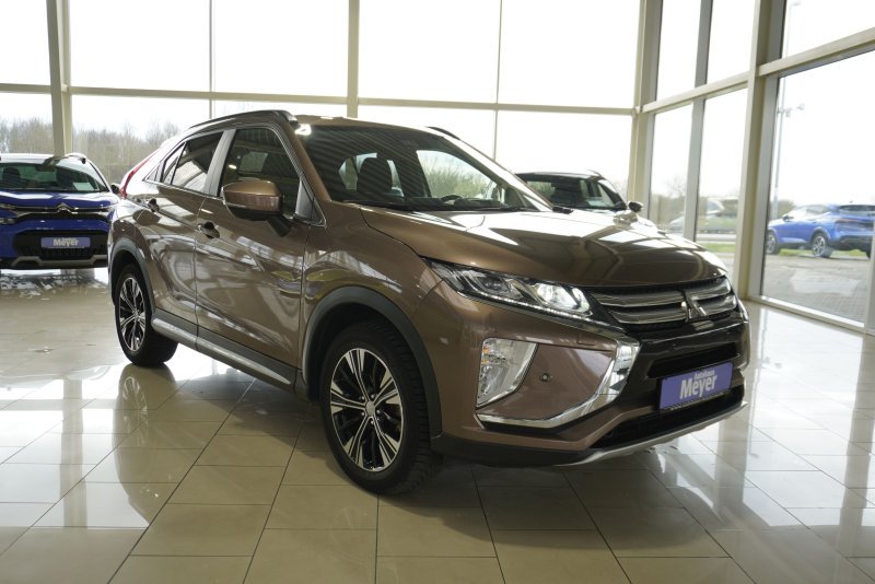 Mitsubishi Eclipse Cross 1.5 T-MIVEC 8*Alu/aAHK/LED/Kamera