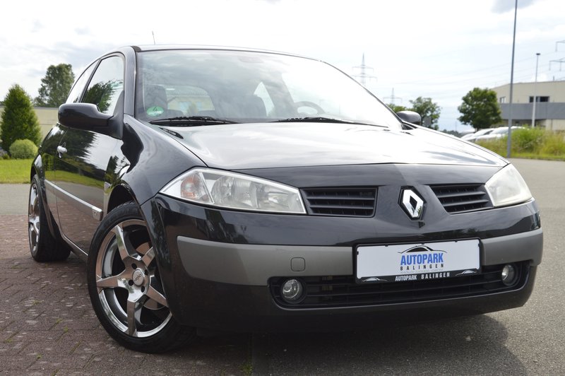 Renault Megane II 3-türig Exception