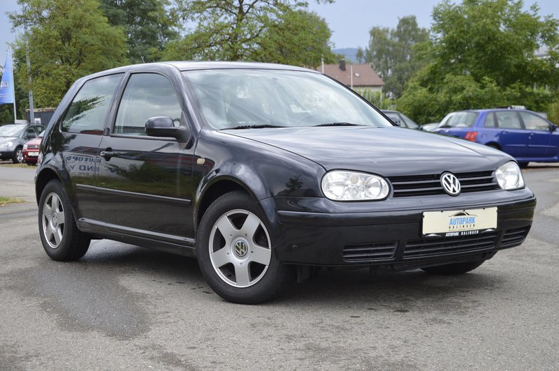Volkswagen Golf IV Highline / Schiebedach TÜV 10/19