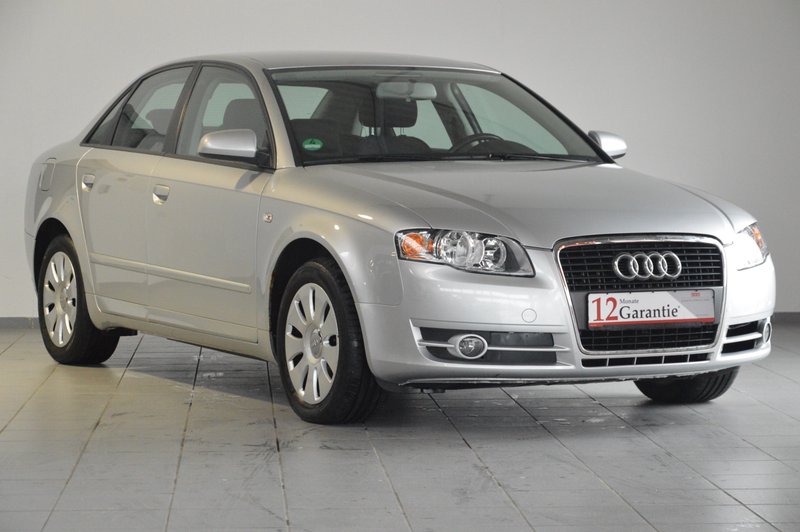 Audi A4 2.0 TDI | AHK | Zahnriemen NEU | 1. HAND |
