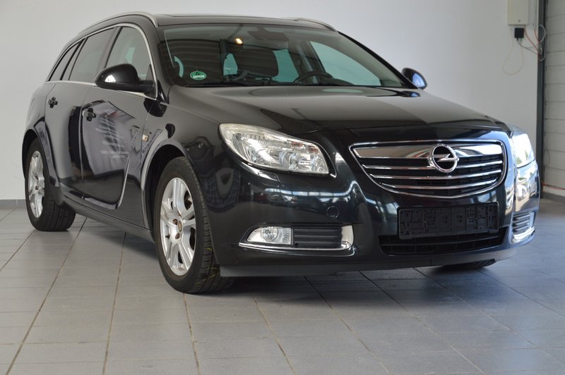 Opel Insignia A Sports Tourer Edition |SHZ|NAVI|PANO