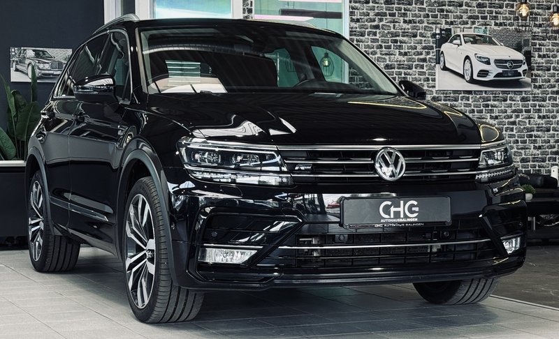 Volkswagen Tiguan R-Line 4Motion |AHK|DynAudio|LED|HUD|