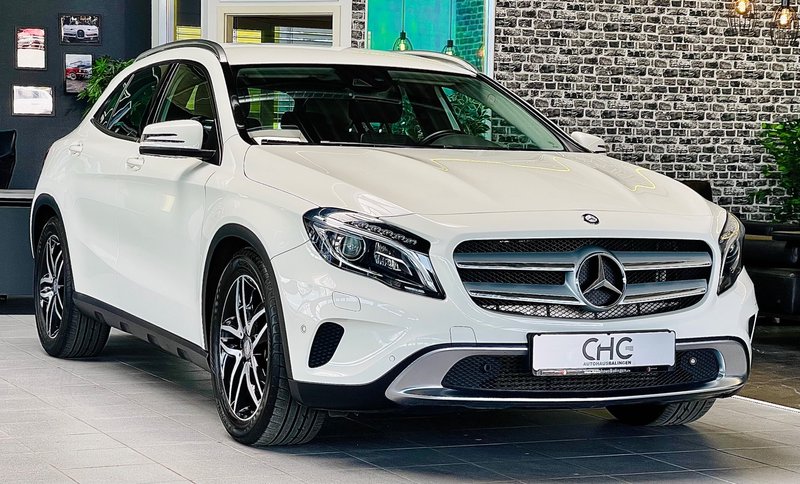 Mercedes-Benz GLA 250 Urban |KAMERA|NAVI|Bi-XEN.|SPORT|SHZ|LEDER|MFL