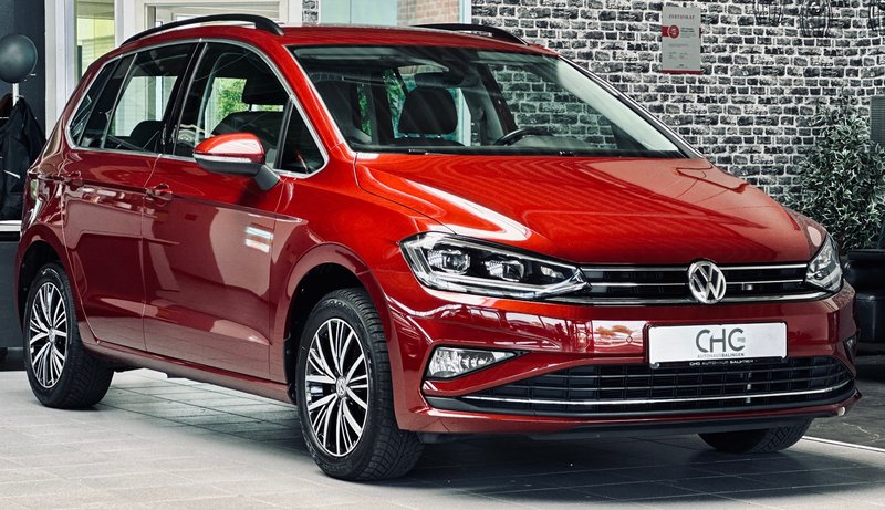 Volkswagen Golf Sportsvan VII Highline|KAM.|STHZ|AHK|ACC|NAVI