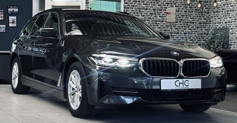 BMW 520d xDrive 1.HD|STHZ|AHK|KAMERA|LK+SHZ|NAVI|LED|