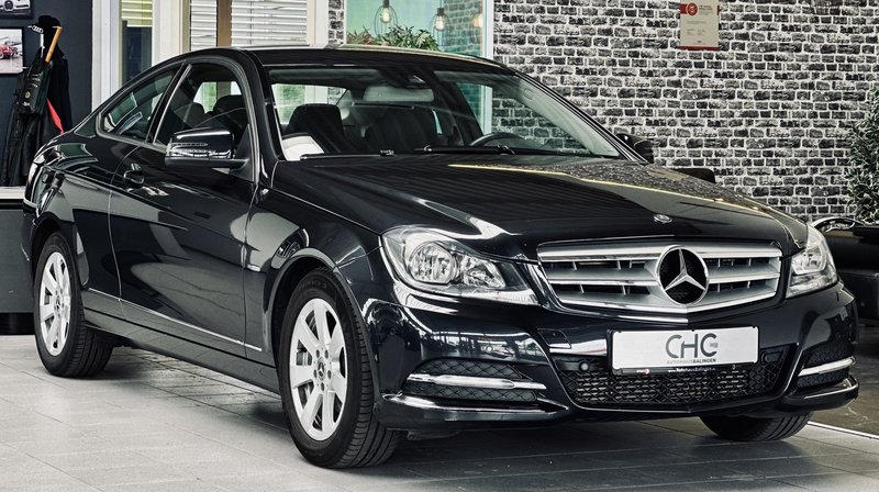 Mercedes-Benz C 180 CGI BE 7-G NAVI|SHZ|PDC|TEMPOMAT|MFL|