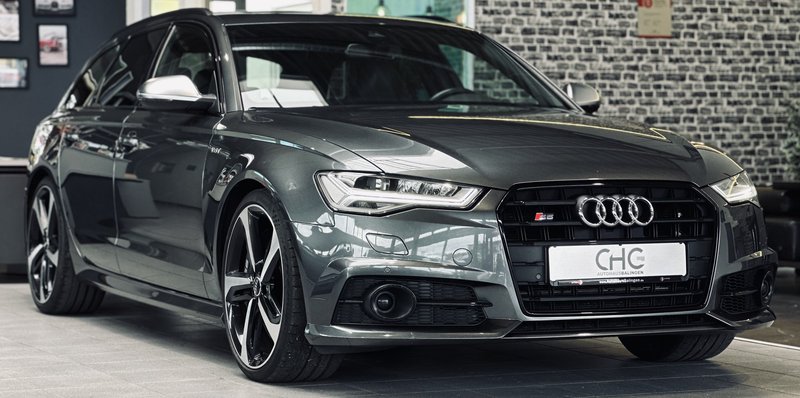 Audi S6 Avant 4.0 TFSI quattro | Matrix | 1 Hand |