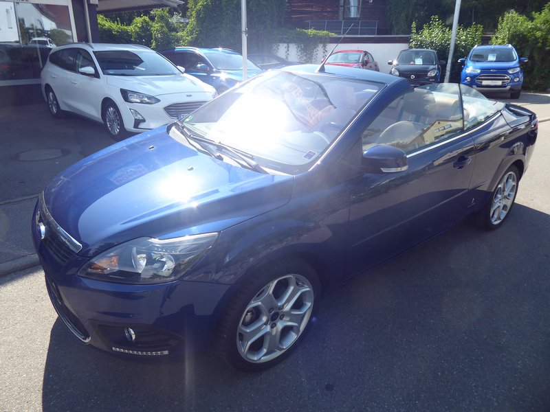 Ford Focus Cabrio Top Zustand, wenig KM, Rarität