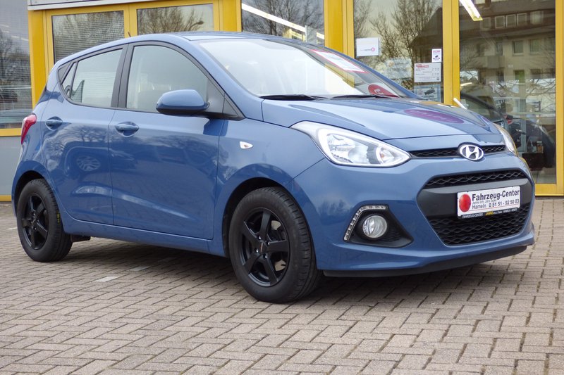 Hyundai 1,0 YES! 8 fach bereift auf ALU, SHZ, 1.Hand