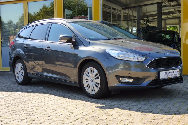 Ford Focus Turnier Business Navi, Parklenkassist, Lenkradheiz