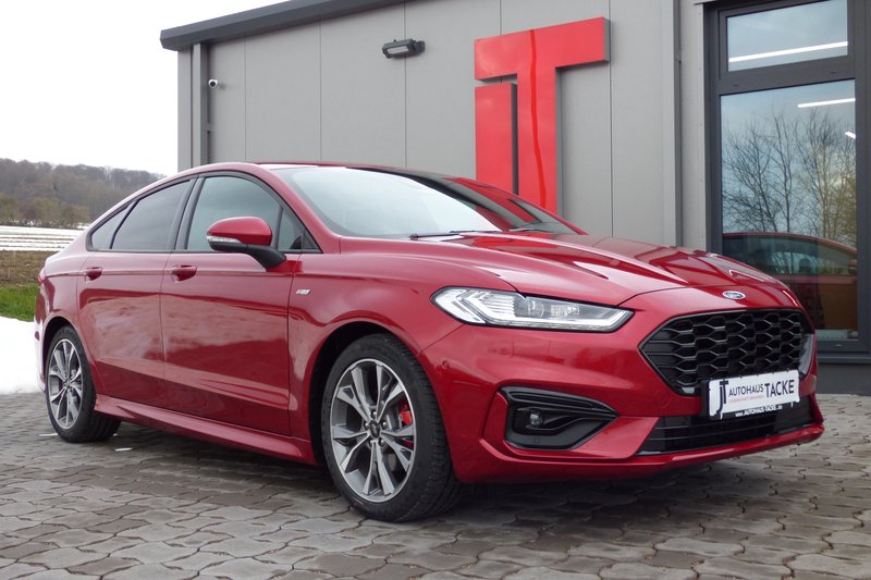 Ford Mondeo ST-Line 2,0 Automatik, LED-Scheinwerfer