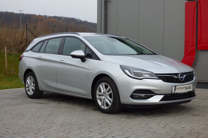 Opel Astra K Sports Tourer gebraucht kaufen in Hameln Preis 18480 eur -  Int.Nr.: 3210 VERKAUFT