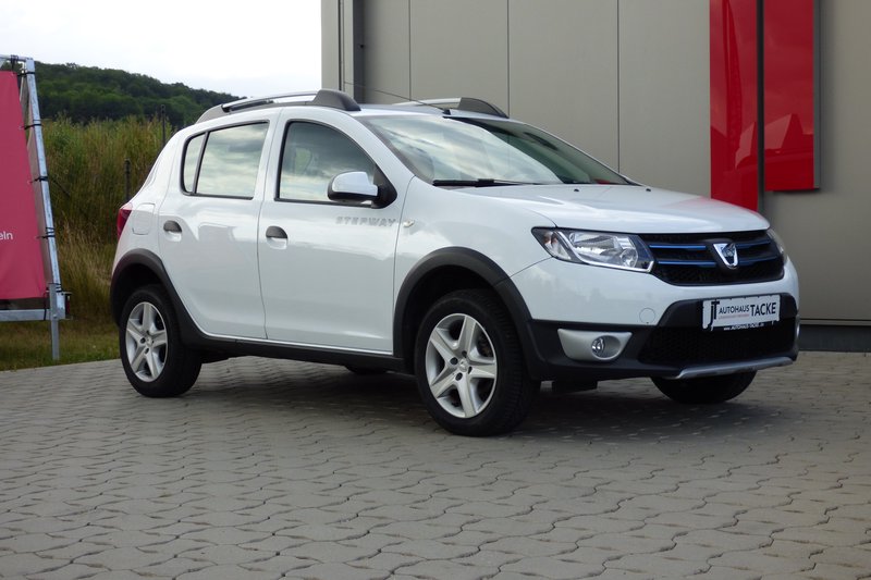 Dacia Sandero II Stepway Prestige, 1. Hand, Navi, PDC