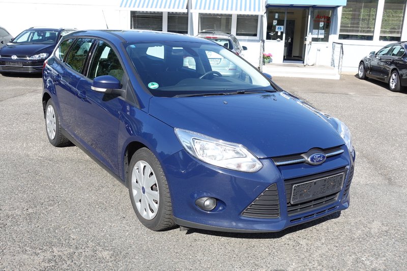 Ford Focus Turnier 1,6 TDCI Klimaautomatk SHZ