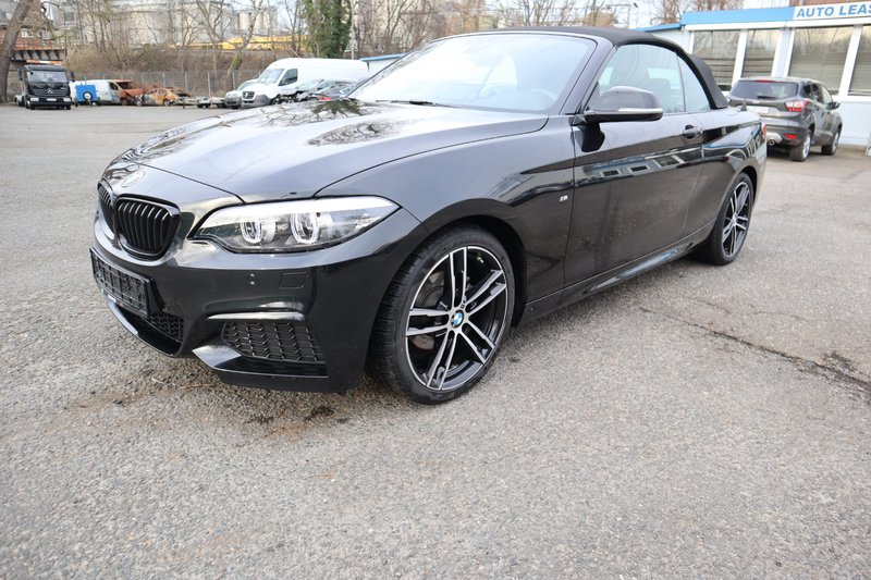 BMW 218 i Cabrio M Sport Volleder . Navi. Klimaaut. SHZ. PDC. Alu.