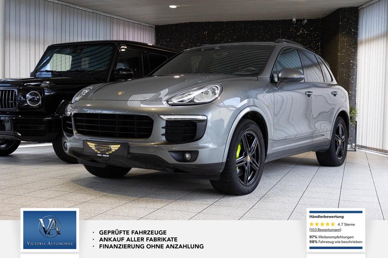 Porsche Cayenne S E-Hybrid Pano Memo AHK Bose Scheckheft