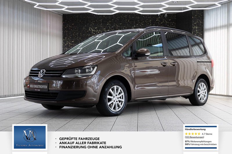 Volkswagen Sharan Trendline 2.0 TDI Aut 7 Sitzer Navi PDC
