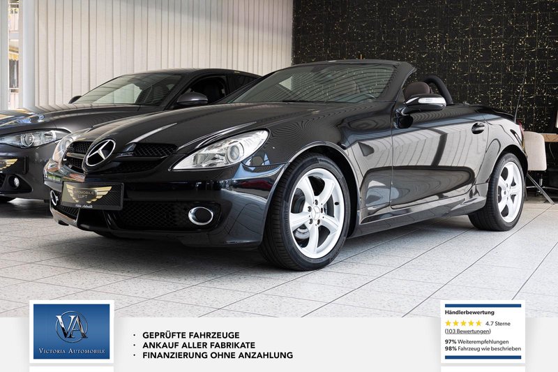 Mercedes-Benz SLK 200 K AMG Paket Leder AirScarf Navi 1.Hand