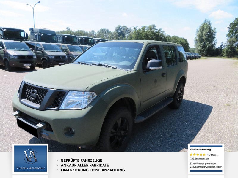 Nissan Pathfinder 2.5 dCi XE Ex-Army Scheckheft 19%MwSt