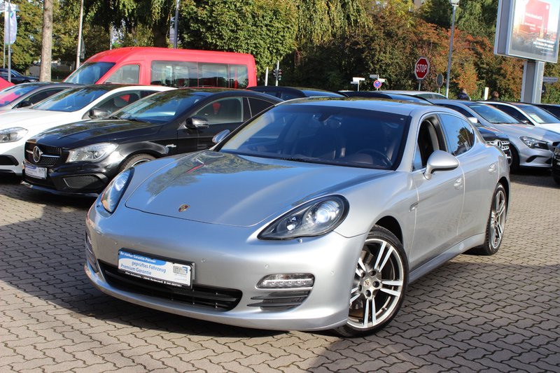 Porsche Panamera S Leder+Navi+Xenon+e.HGSD