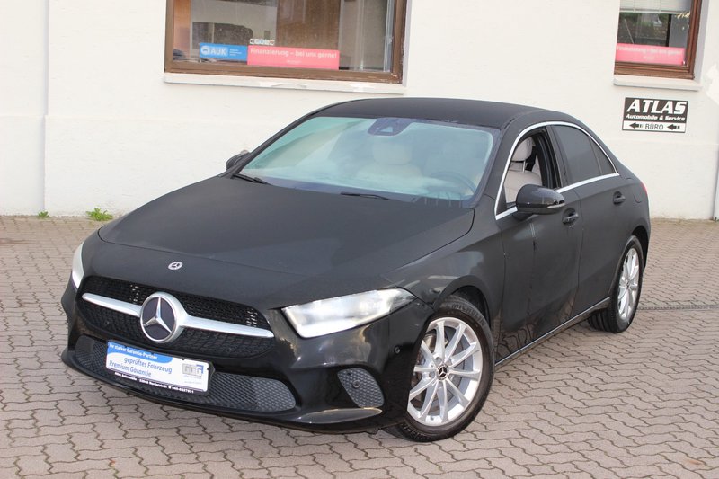 Mercedes-Benz A 180 d Lim DCT LEDER=NAVI=KAMERA=Businespaket