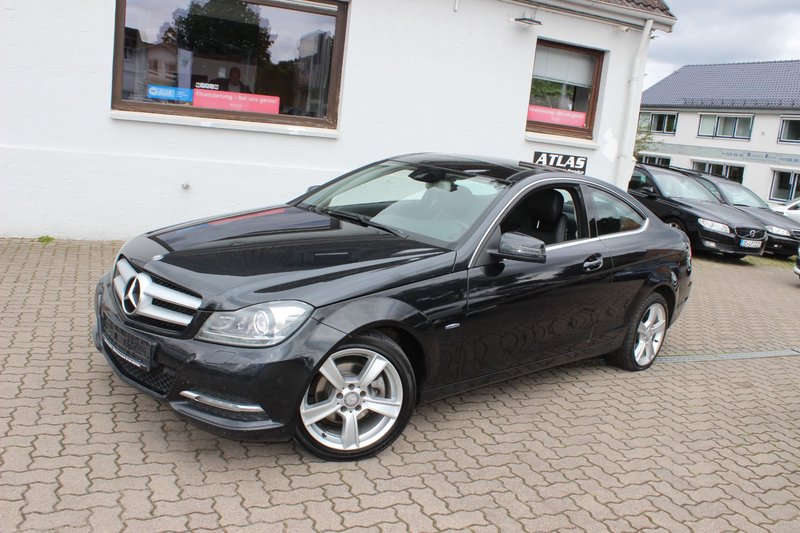 Mercedes-Benz C 220 Coupe CDI Leder=Xenon=Navi=Panoramadach
