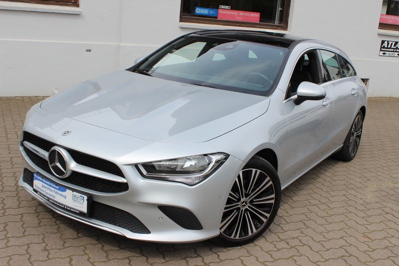 Mercedes-Benz CLA 200 Shooting Brake 8G-DCT LEDER=NAVI=PANORAMADACH
