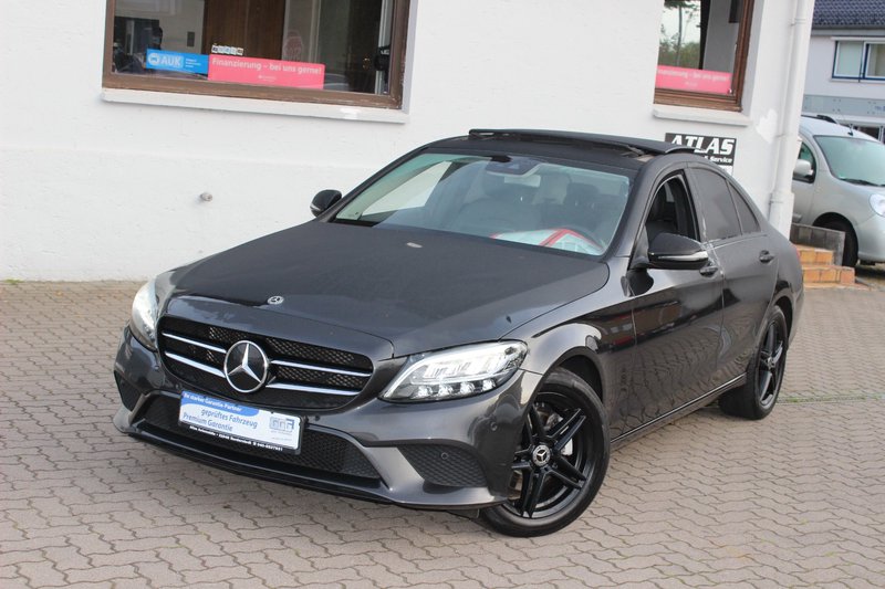Mercedes-Benz C 220 d Aut AVANTGARDE LED=NAVI=LEDER=Panoramadach