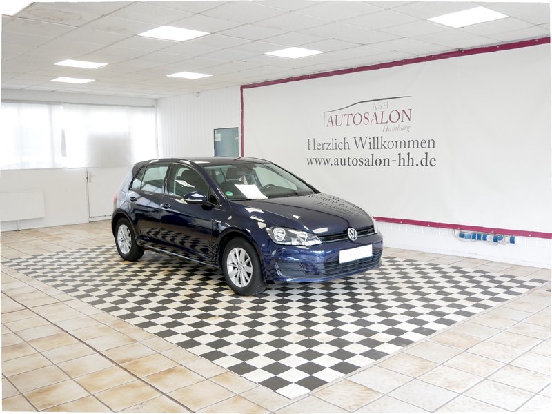 Volkswagen Golf VII Trendline*Servicegepf*AHK*PDC V&H*4S Reifen* Trendline BMT