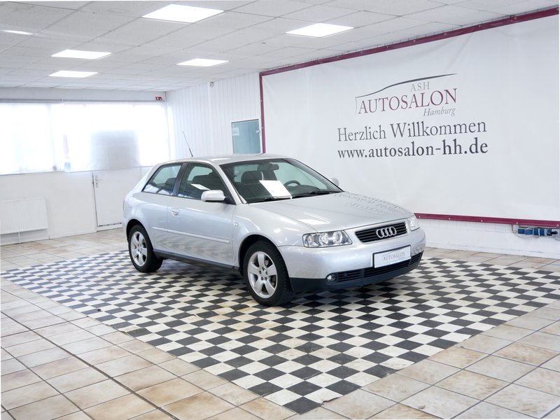 Audi A3 1.6 Attraction*3Vorb Rentner*Serviceg.*PDC H*Sitzheizung*
