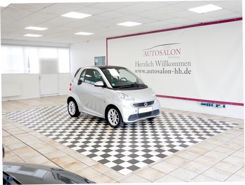 Smart ForTwo MHD passion  2Vorb Servo Navi Pano Service