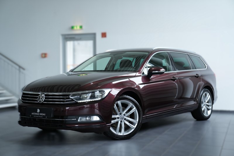Volkswagen Passat Variant  AUT NAV LED ACC