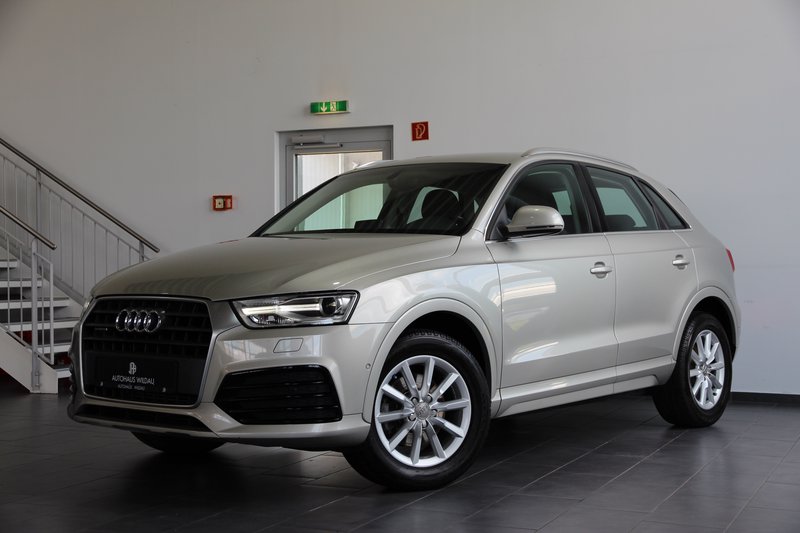 Audi Q3 sport quattro  KEYLEES AHK AUT