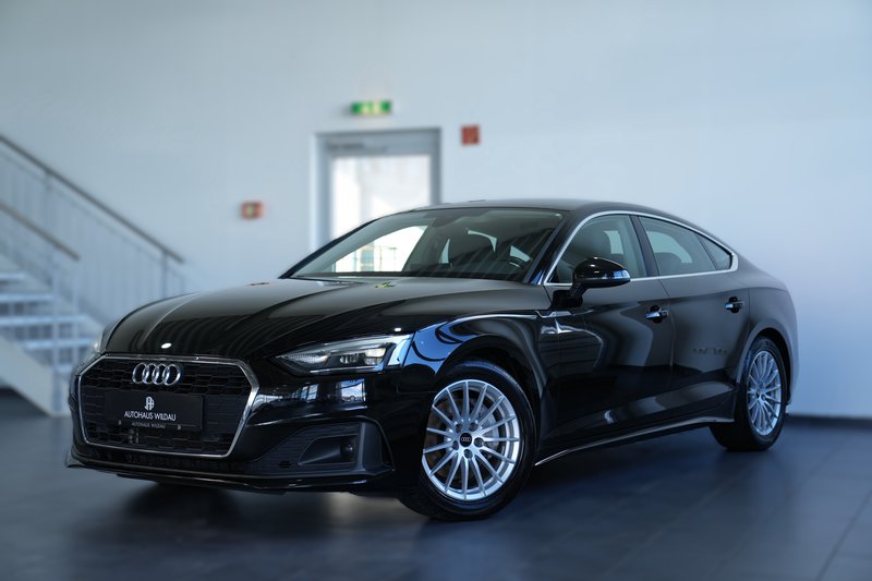 Audi A5 Sportback 40 TDI AUT NAV LED KEYLEES
