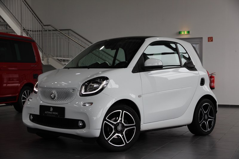 Smart fortwo coupe  SITZHEIZUNG PANO LED LEDER NAVI