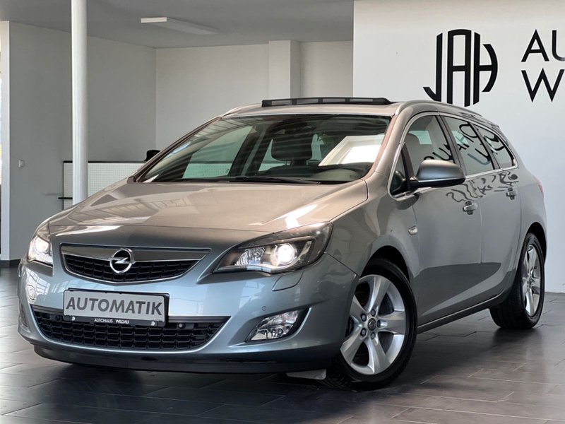 Opel Astra J Sports Tourer Sport