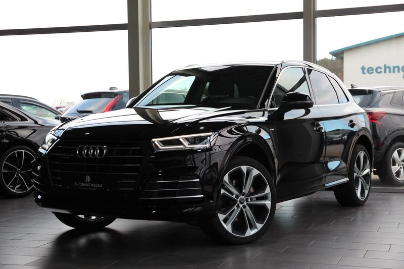Audi Q5 55 TFSI e quattro S-Line sport  VIRTUAL MATRIX