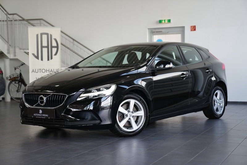 Volvo V40 Kinetic  LED NAV TEMP