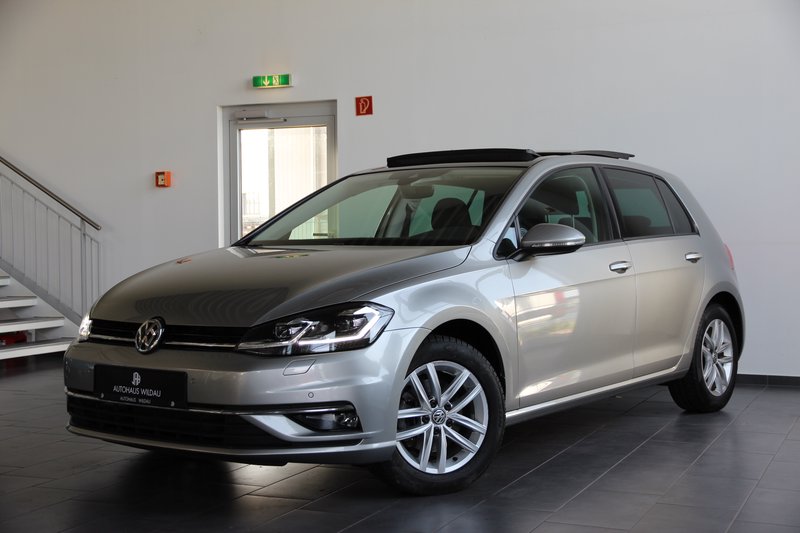 Volkswagen Golf VII Comfortline BMT/Start-Stopp PANO STANDHEIZUNG
