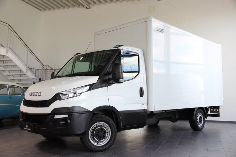 Iveco Daily Fahrgestell Ladebordwand Einzelkabine 35 S ... Radstand 4100
