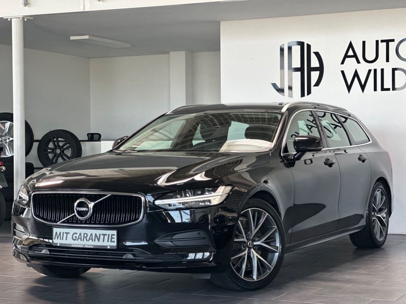 Volvo V90 Kombi Momentum D5 AWD