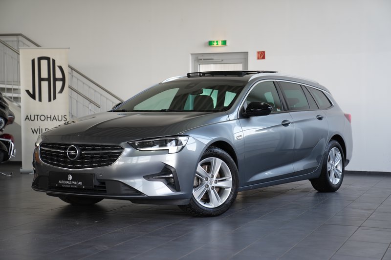 Opel Insignia B Sports Tourer Elegance AUT NAV SHZ PANO