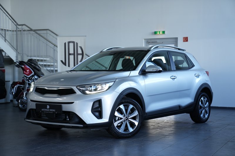 Kia Stonic Vision  AUT NAV SHZ LED TEMP