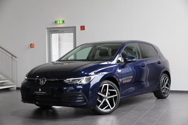 Volkswagen Golf VIII Life HEAD-UP NAVI